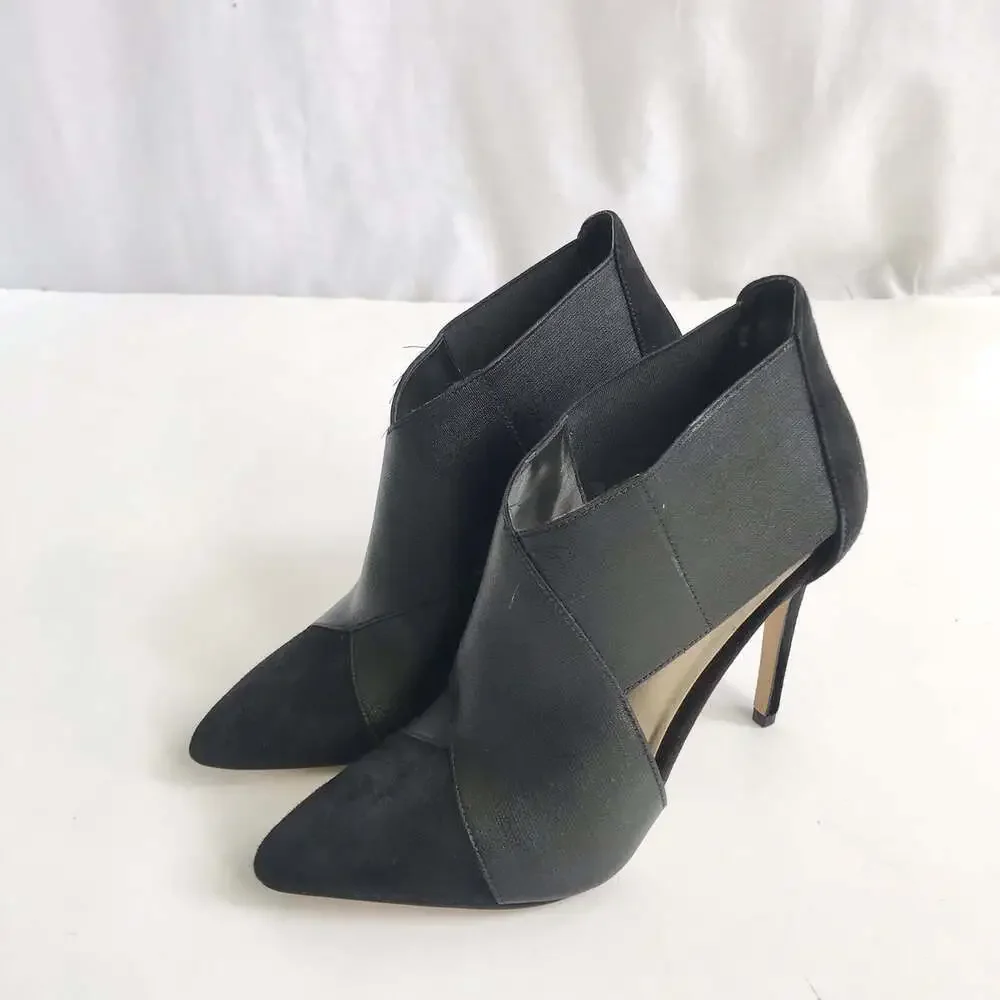 Nine West Black Elastic Cross Cross Suede Point Toe Cut Out Side Heel Pump  5.5